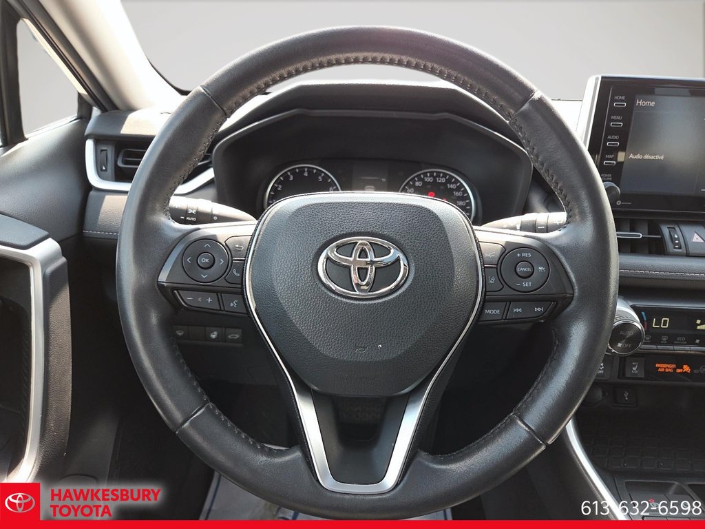 Toyota RAV4 XLE PREMIUM 2020 à Hawkesbury, Ontario - 14 - w1024h768px