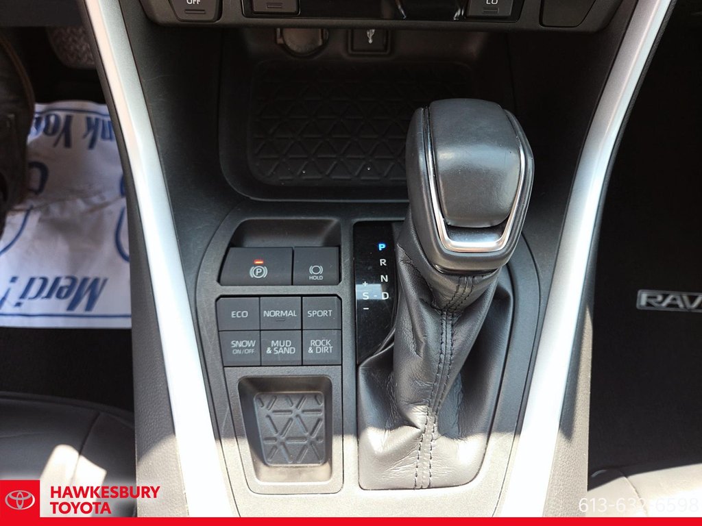 Toyota RAV4 XLE PREMIUM 2020 à Hawkesbury, Ontario - 17 - w1024h768px