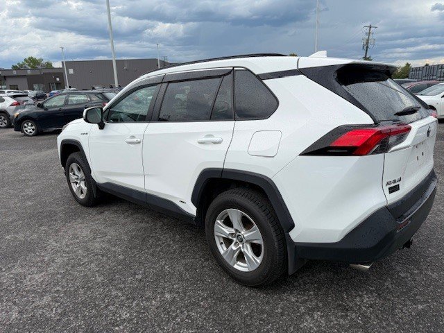 2021 Toyota RAV4 HYBRID XLE in Hawkesbury, Ontario - 3 - w1024h768px