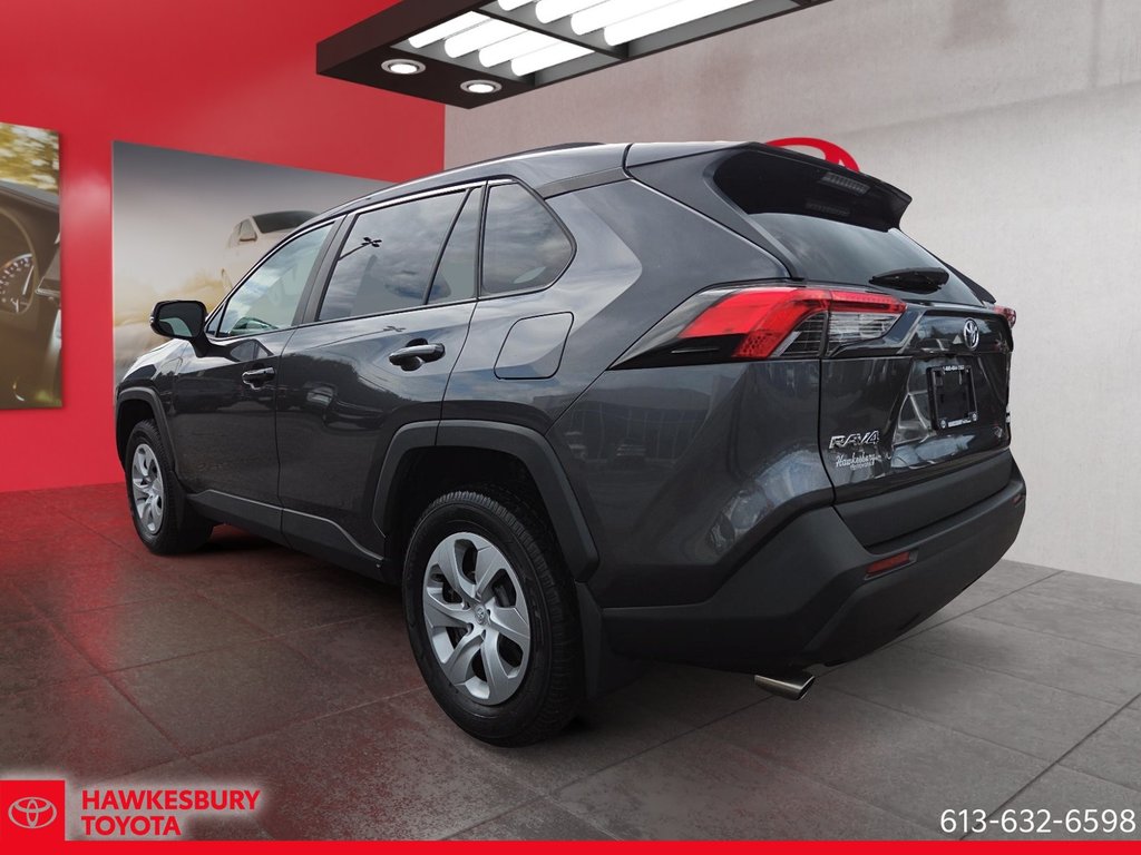 2021 Toyota RAV4 LE AWD in Hawkesbury, Ontario - 7 - w1024h768px