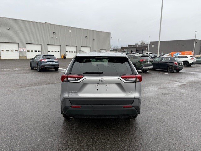 2022 Toyota RAV4 LE AWD in Hawkesbury, Ontario - 3 - w1024h768px