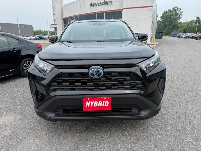 Toyota RAV4 Hybrid LE 2022 à Hawkesbury, Ontario - 2 - w1024h768px