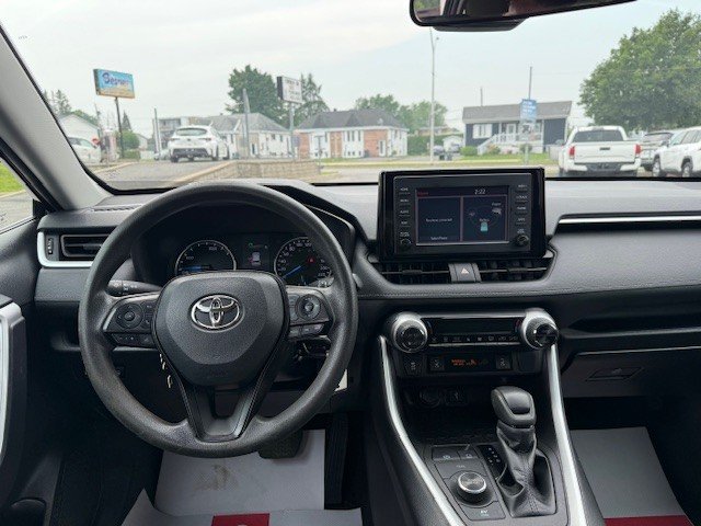 Toyota RAV4 Hybrid LE 2022 à Hawkesbury, Ontario - 10 - w1024h768px