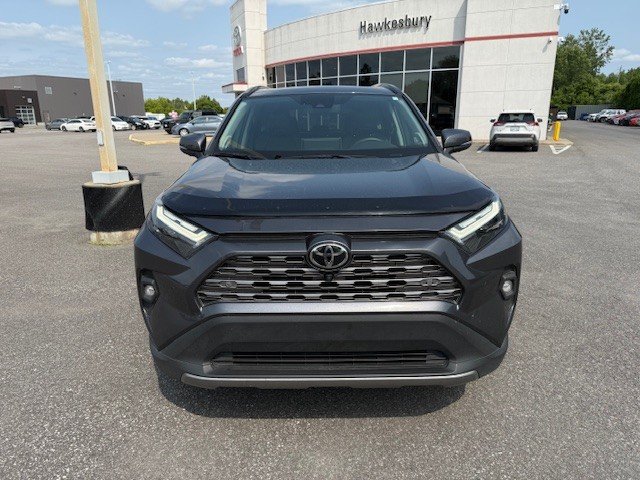 2022 Toyota RAV4 Limited in Hawkesbury, Ontario - 2 - w1024h768px
