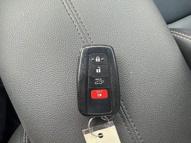 2022 Toyota RAV4 XLE Premium in Hawkesbury, Ontario - 17 - w1024h768px