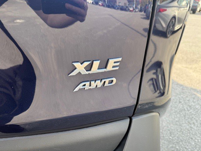 2022 Toyota RAV4 XLE Premium in Hawkesbury, Ontario - 5 - w1024h768px