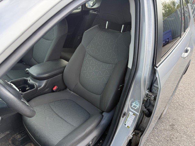 2023 Toyota RAV4 Hybrid XLE in Hawkesbury, Ontario - 7 - w1024h768px