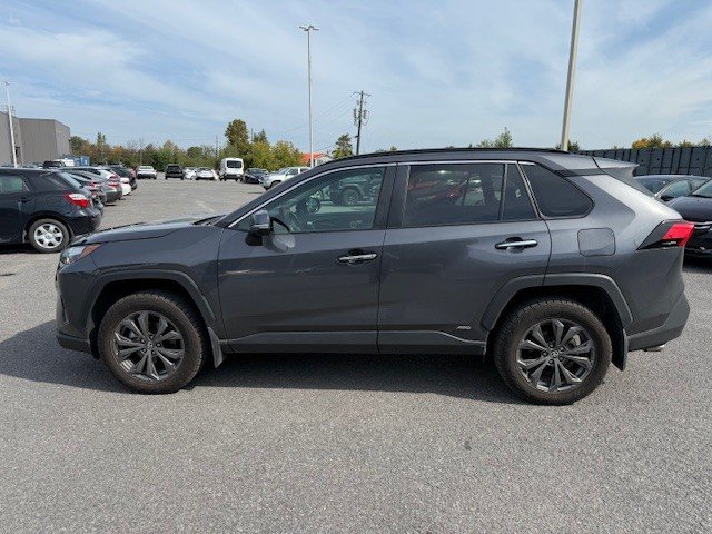 2023 Toyota RAV4 Hybrid Limited in Hawkesbury, Ontario - 6 - w1024h768px