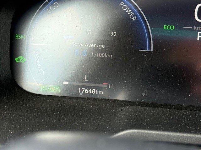 2023 Toyota RAV4 Hybrid Limited in Hawkesbury, Ontario - 8 - w1024h768px