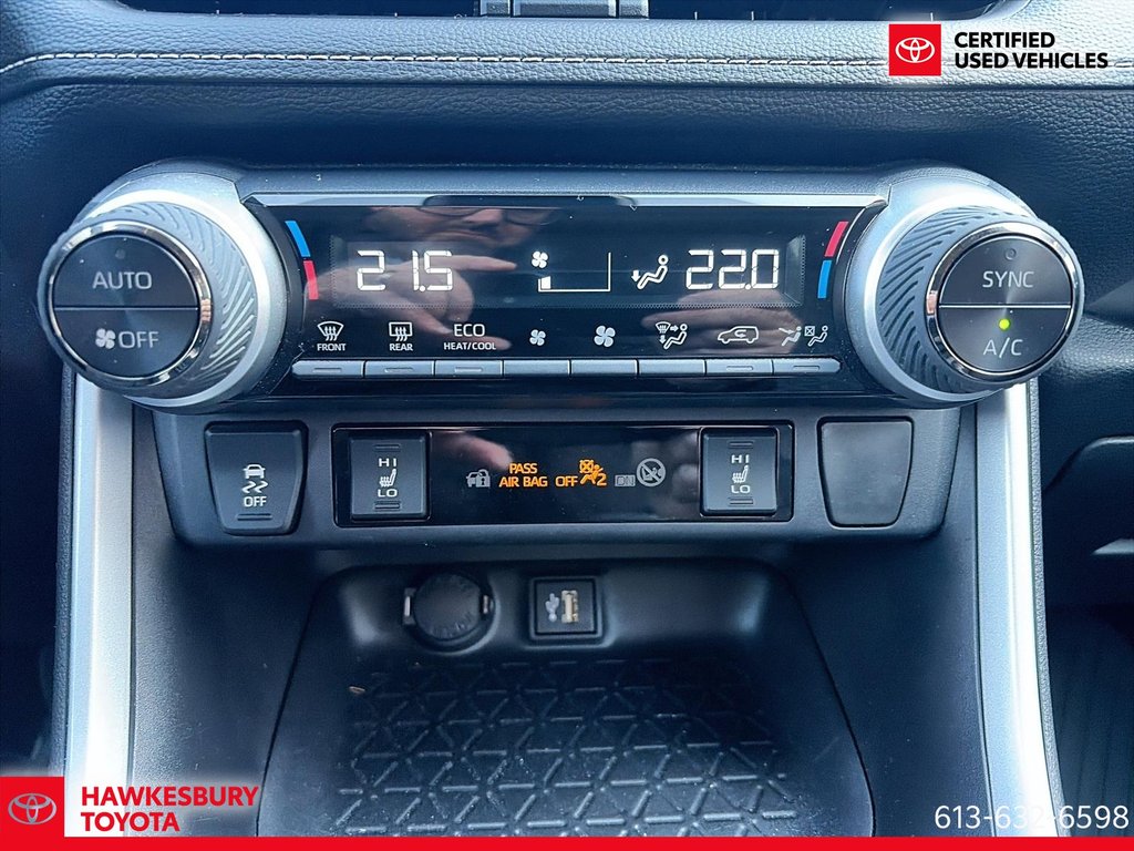 Toyota RAV4  2023 à Hawkesbury, Ontario - 20 - w1024h768px