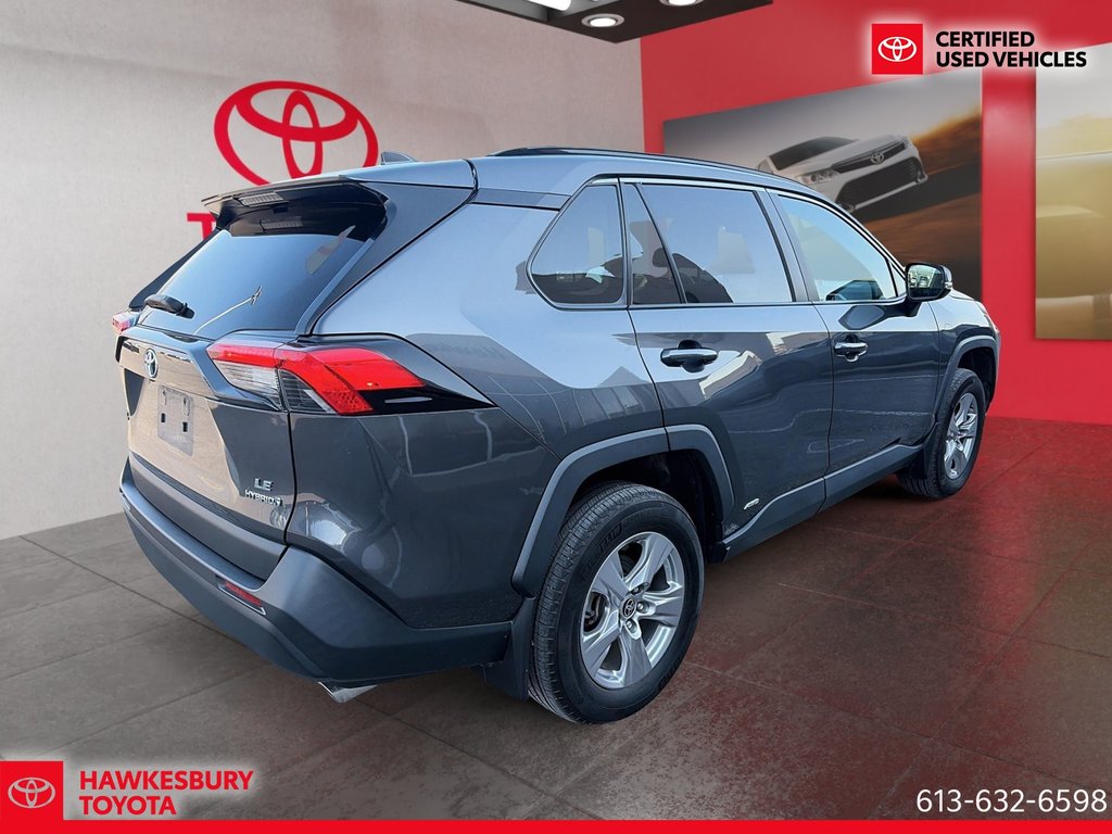 Toyota RAV4  2023 à Hawkesbury, Ontario - 5 - w1024h768px