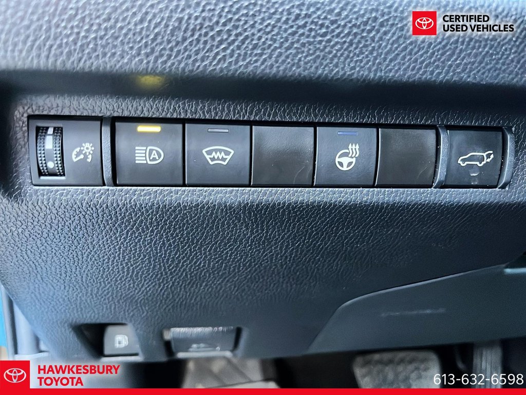 2023 Toyota RAV4 Hybrid SE in Hawkesbury, Ontario - 12 - w1024h768px