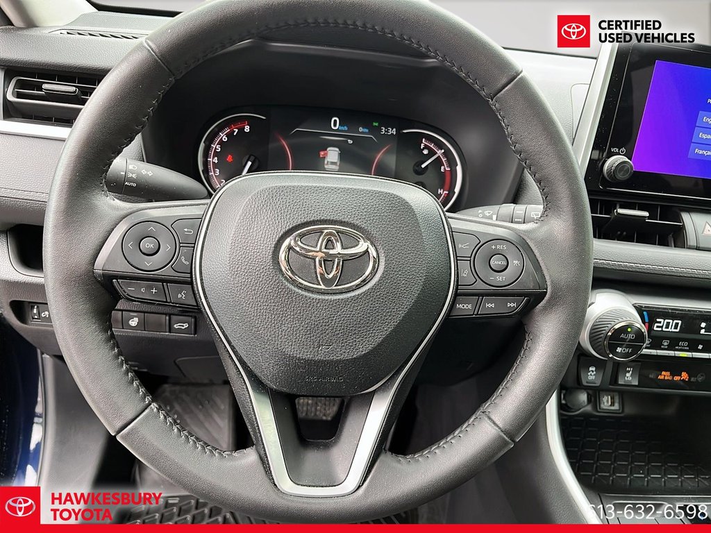 2023 Toyota RAV4 XLE AWD TOIT OUVRANT in Hawkesbury, Ontario - 15 - w1024h768px