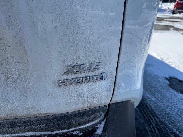 2024 Toyota RAV4 Hybrid XLE in Hawkesbury, Ontario - 5 - w1024h768px