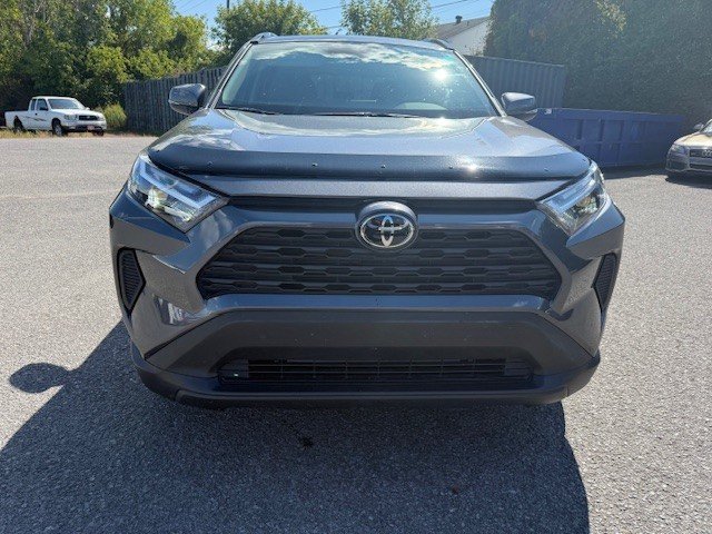 2024 Toyota RAV4 XLE in Hawkesbury, Ontario - 2 - w1024h768px