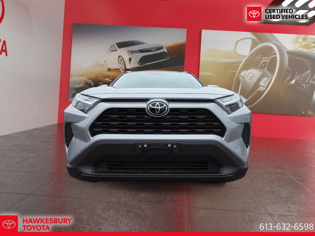 2024 Toyota RAV4 XLE AWD TOIT OUVRANT in Hawkesbury, Ontario - 2 - w1024h768px
