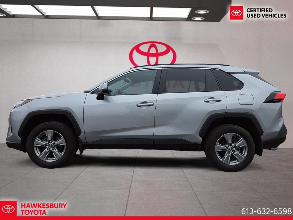 2024 Toyota RAV4 XLE AWD TOIT OUVRANT in Hawkesbury, Ontario - 8 - w1024h768px