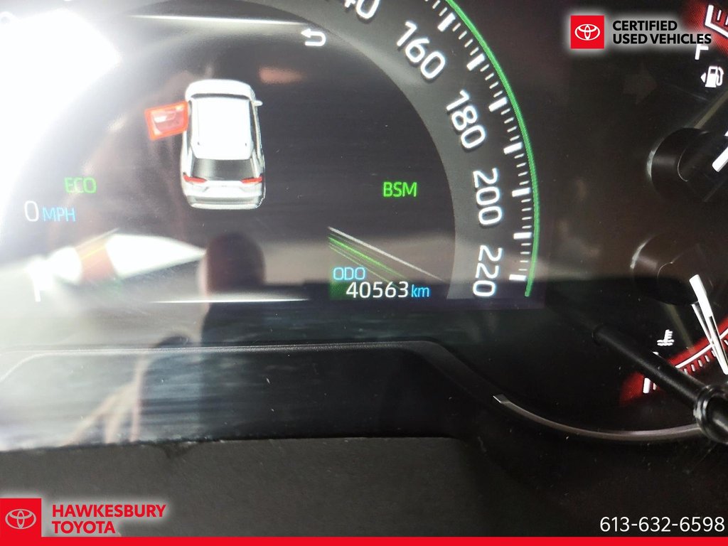 2024 Toyota RAV4 XLE AWD TOIT OUVRANT in Hawkesbury, Ontario - 15 - w1024h768px