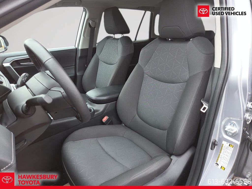2024 Toyota RAV4 XLE AWD TOIT OUVRANT in Hawkesbury, Ontario - 11 - w1024h768px