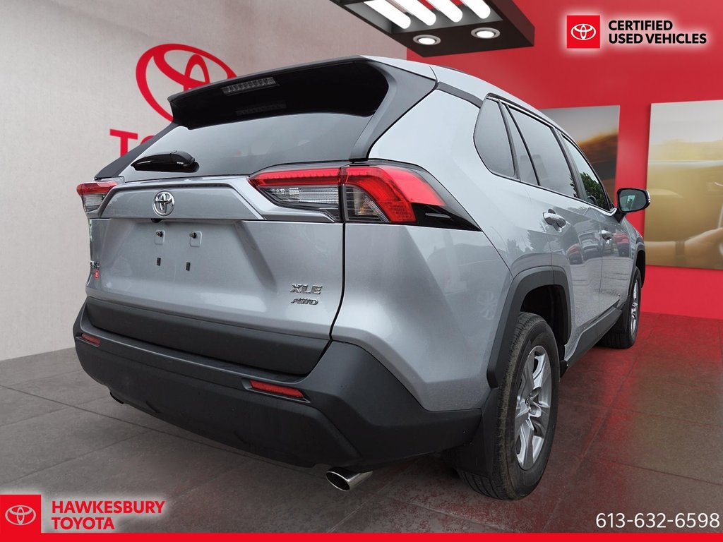 2024 Toyota RAV4 XLE AWD TOIT OUVRANT in Hawkesbury, Ontario - 5 - w1024h768px