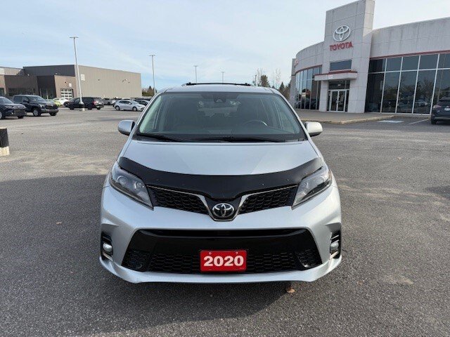 2020  Sienna SE  8-PASS in Hawkesbury, Ontario - 2 - w1024h768px