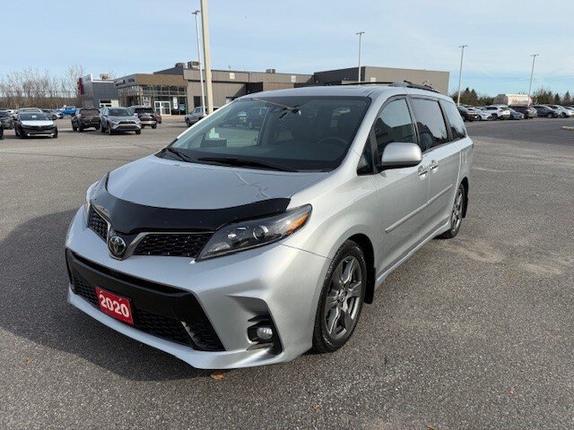 2020  Sienna SE  8-PASS in Hawkesbury, Ontario - 1 - w1024h768px