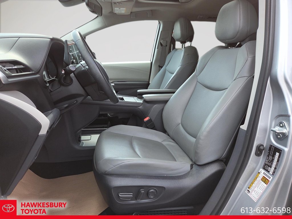 2022 Toyota Sienna XLE HYBRIDE in Hawkesbury, Ontario - 11 - w1024h768px