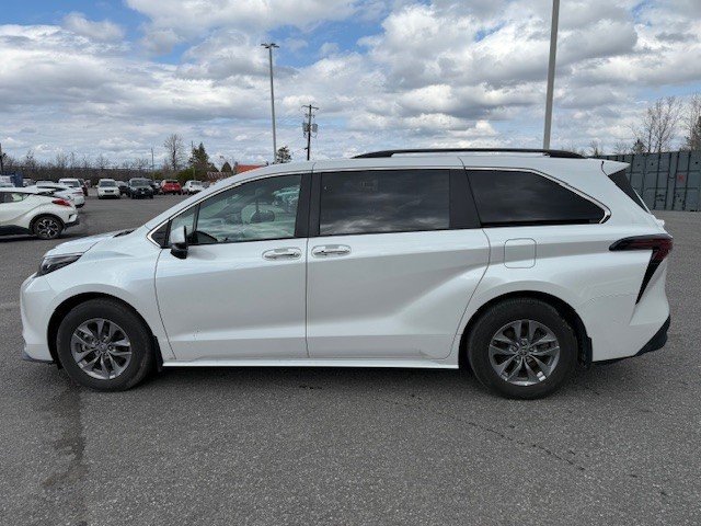 2024 Toyota Sienna XLE 8 places in Hawkesbury, Ontario - 6 - w1024h768px