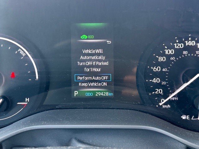 2024 Toyota Sienna FWD LE in Hawkesbury, Ontario - 5 - w1024h768px
