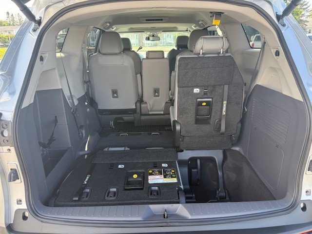 2024 Toyota Sienna XLE 8 places in Hawkesbury, Ontario - 9 - w1024h768px