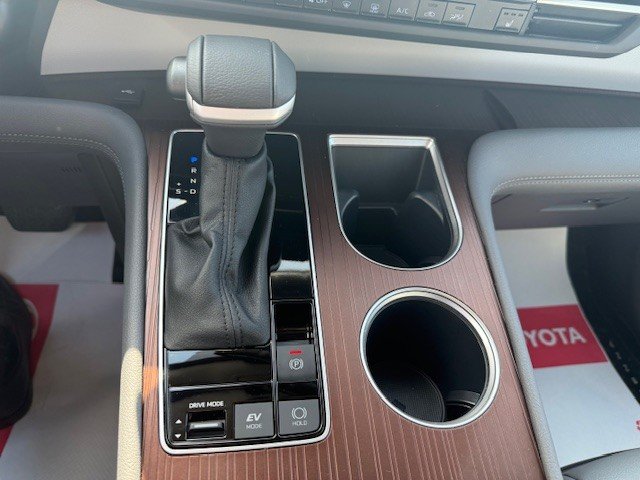 2024 Toyota Sienna XLE 8 places in Hawkesbury, Ontario - 14 - w1024h768px