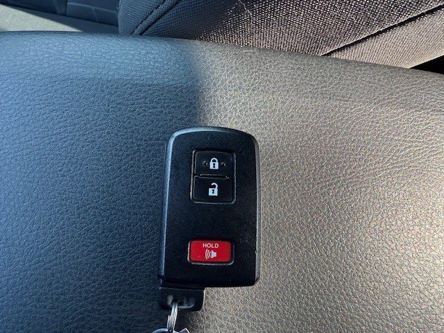 2016 Toyota Tacoma Groupe Hors route TRD in Hawkesbury, Ontario - 18 - w1024h768px