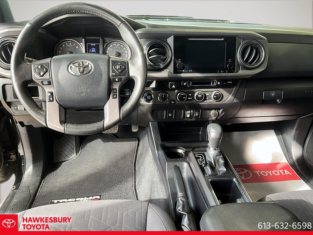 2018 Toyota Tacoma CREW CAB TRD SPORT in Hawkesbury, Ontario - 11 - w1024h768px