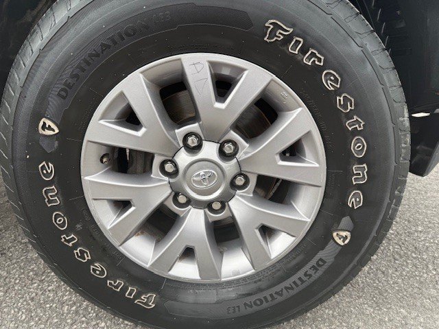 2019 Toyota Tacoma SR5 in Hawkesbury, Ontario - 6 - w1024h768px