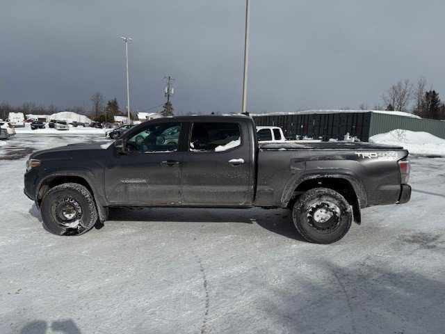 2020 Toyota Tacoma DOUBLE CAB 6A in Hawkesbury, Ontario - 5 - w1024h768px