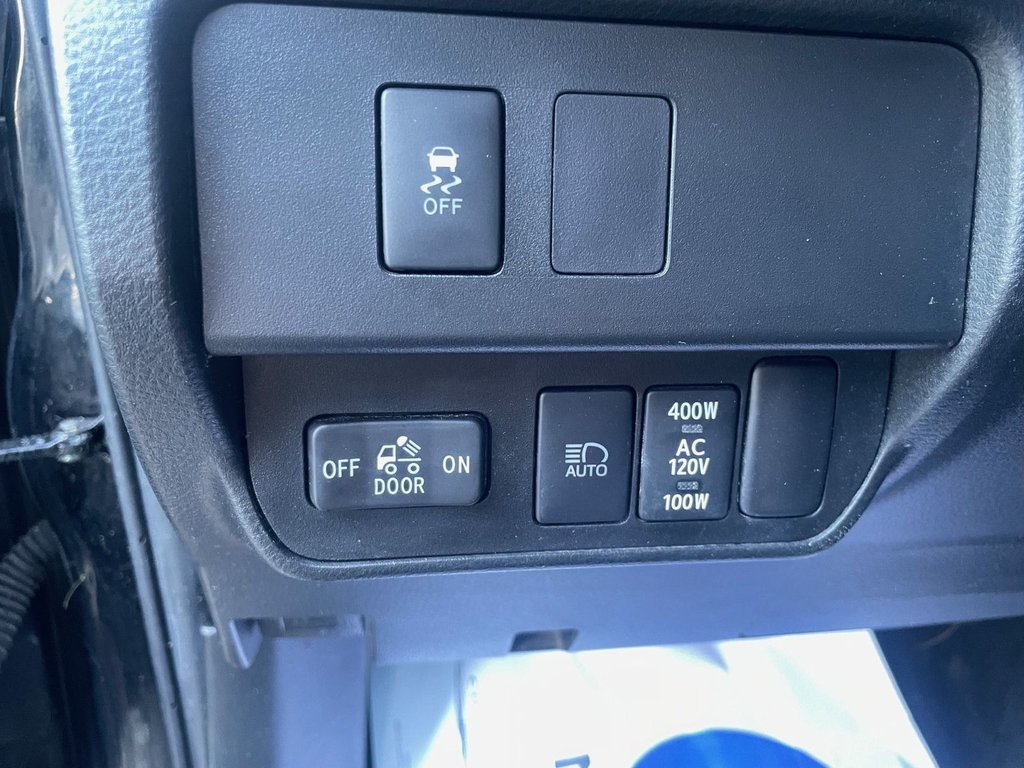 2022 Toyota Tacoma TRD sport in Hawkesbury, Ontario - 11 - w1024h768px