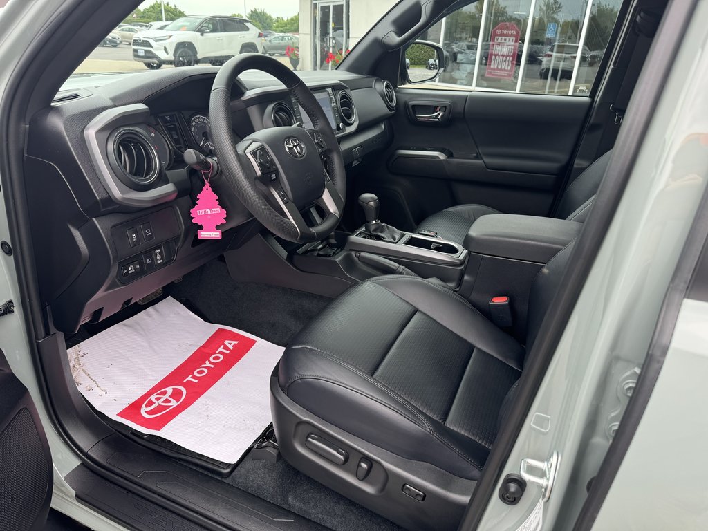 2023  Tacoma DOUBLE CAB 6A SB in Hawkesbury, Ontario - 13 - w1024h768px