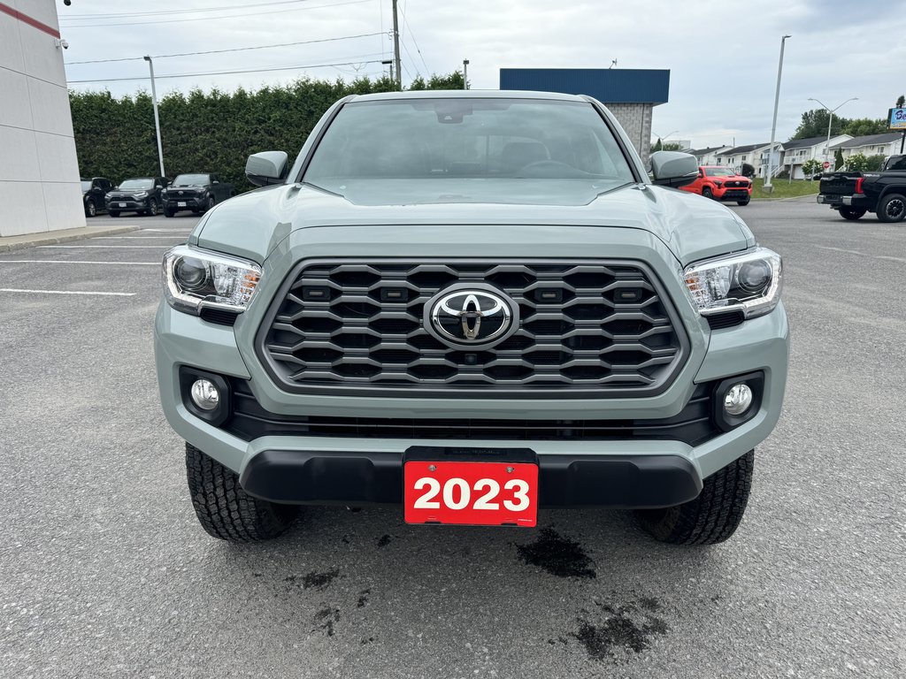 2023  Tacoma DOUBLE CAB 6A SB in Hawkesbury, Ontario - 7 - w1024h768px