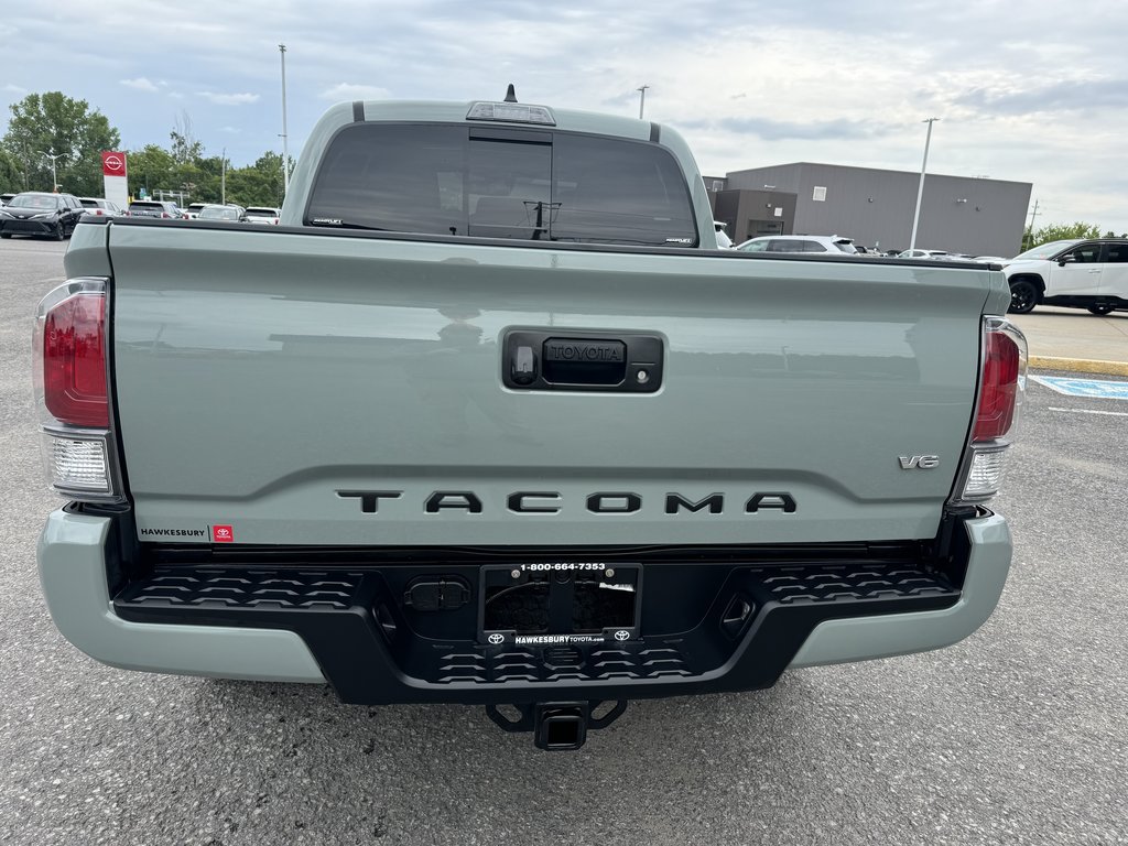 2023  Tacoma DOUBLE CAB 6A SB in Hawkesbury, Ontario - 4 - w1024h768px