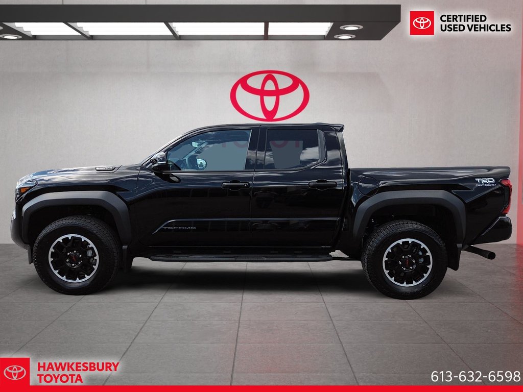 2025 Toyota Tacoma HYBRID OFFROAD PREMIUM in Hawkesbury, Ontario - 8 - w1024h768px