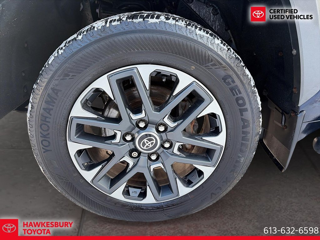 2022 Toyota Tundra Limited in Hawkesbury, Ontario - 6 - w1024h768px