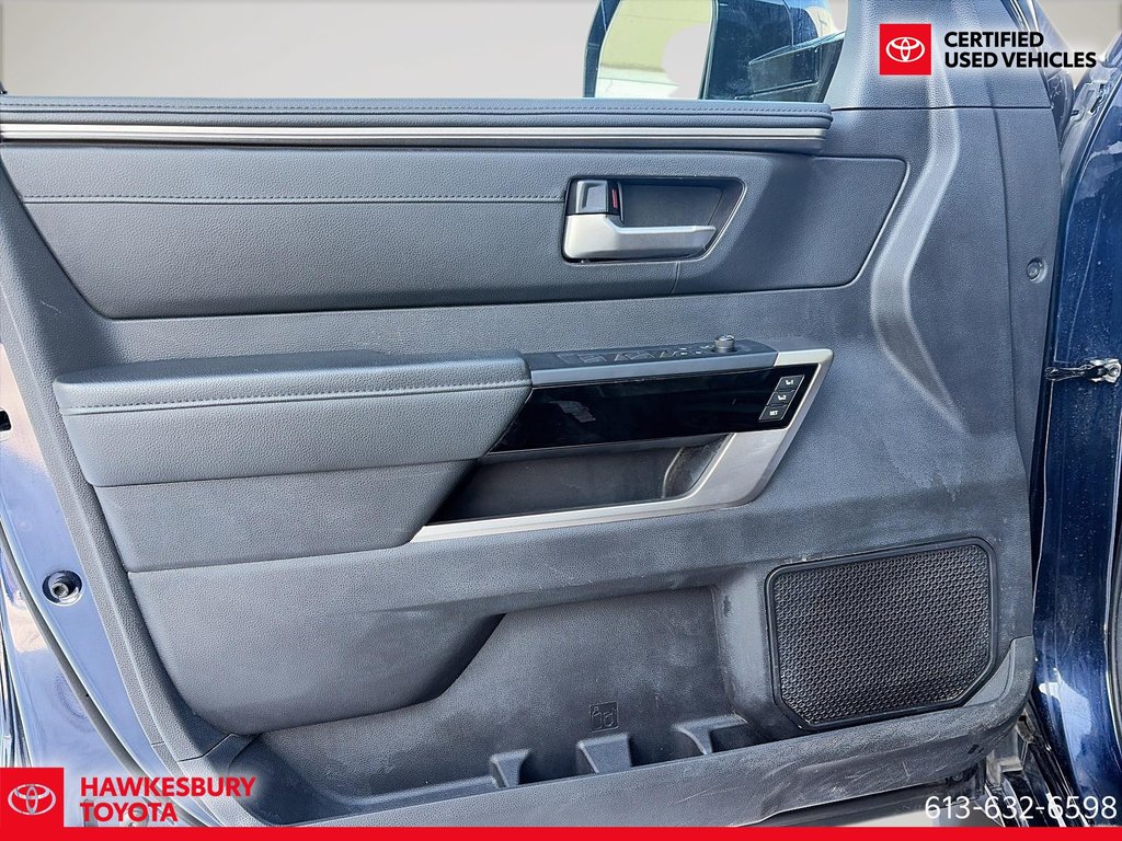 2022 Toyota Tundra Limited in Hawkesbury, Ontario - 9 - w1024h768px