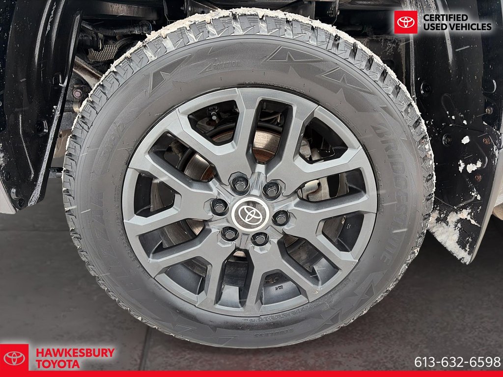 2024 Toyota Tundra Platinum Hybrid in Hawkesbury, Ontario - 8 - w1024h768px