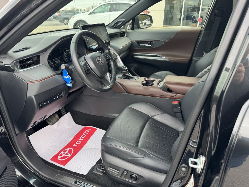 Venza XLE AWD HYBRID ONE OWNER TOYOTA CERTIFIED 2021 à Hawkesbury, Ontario - 10 - w1024h768px
