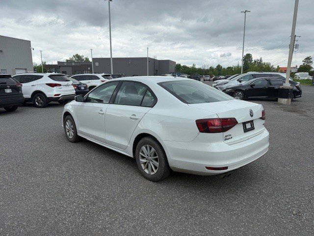 2017 Volkswagen Jetta Sedan Trendline in Hawkesbury, Ontario - 3 - w1024h768px