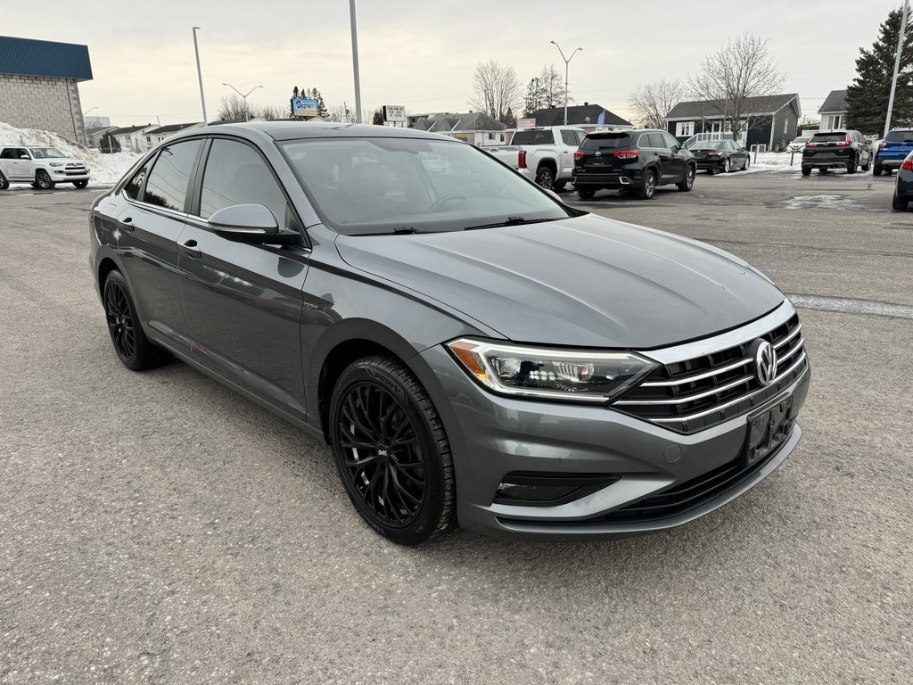 2019  Jetta EXECLINE PANROOF LEATHER 6SPD NAVIGATION in Hawkesbury, Ontario - 5 - w1024h768px