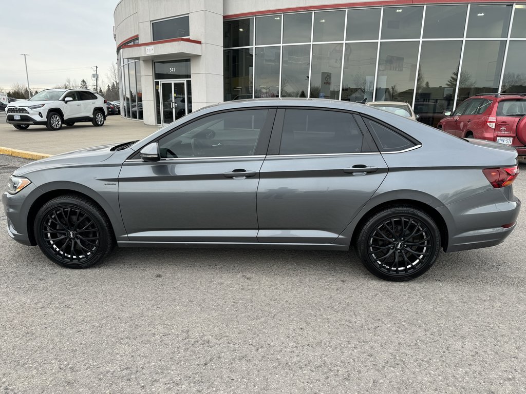 Jetta EXECLINE PANROOF LEATHER 6SPD NAVIGATION 2019 à Hawkesbury, Ontario - 2 - w1024h768px