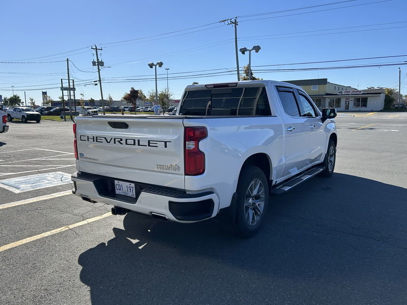 2019  Silverado 1500 High Country in Newfoundland, Newfoundland and Labrador - 7 - w1024h768px