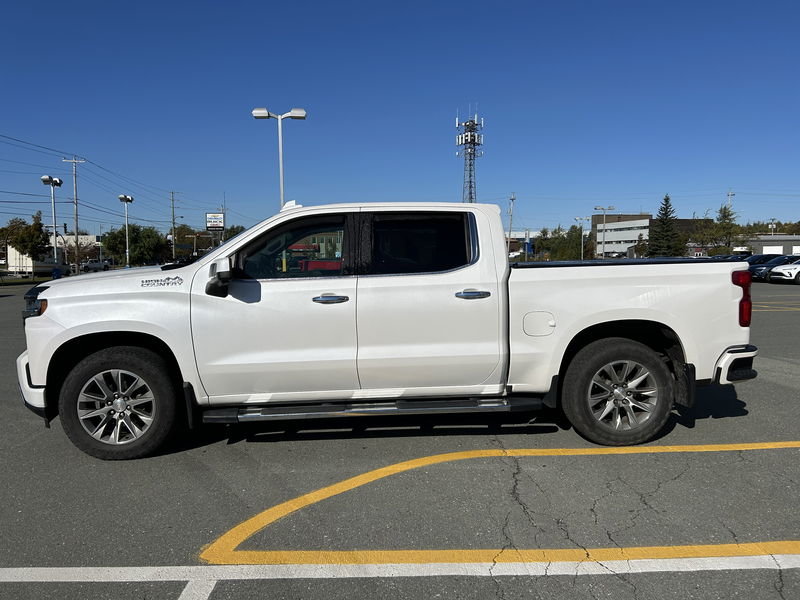 2019  Silverado 1500 High Country in Newfoundland, Newfoundland and Labrador - 4 - w1024h768px