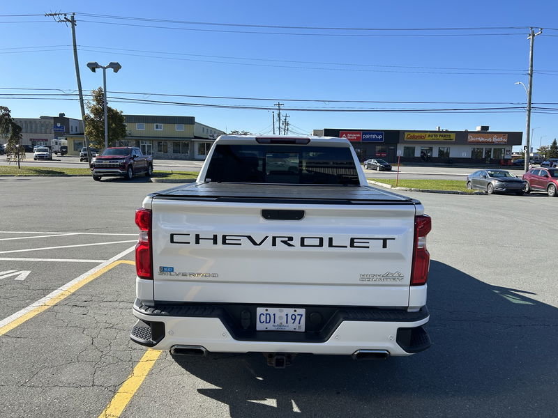 2019  Silverado 1500 High Country in Newfoundland, Newfoundland and Labrador - 6 - w1024h768px